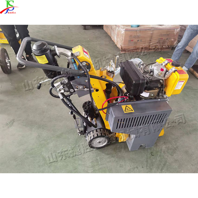 Equipo automático de eliminación de línea de marcado de pintura fría de fusión en caliente Máquina de eliminación de identificación de daños de residuos de carretera