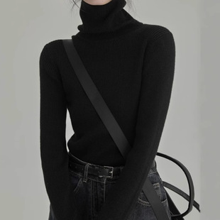 French Style Black High Neck Knitted Base Shirt Women's Autumn and Winter High-end Fit Coat Inner Pile Collar Thin Sweater