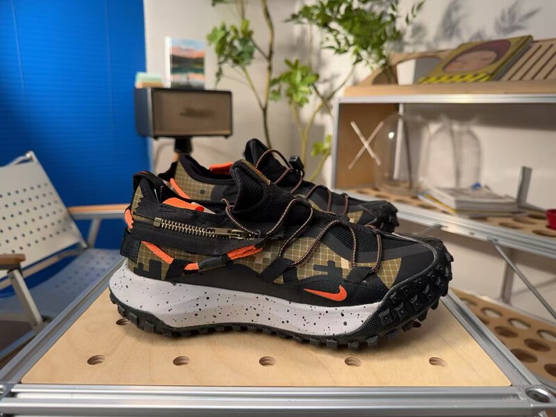 莆田靴新しい ACG 屋外ハイキングシューズハイキングシューズ滑り止め防水反射機能クロスカントリー男性と女性のランニングシューズ|undefined