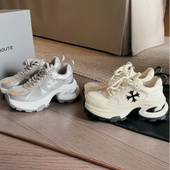 牛革バージョン～グレープママと同じスタイル、身長7cmアップ、おしゃれな身長アップレースアップ、万能カジュアルスポーツシューズ、レディースダッドシューズ
