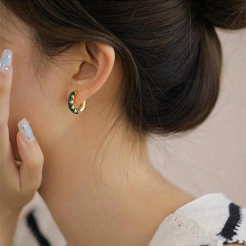Earrings W683, zirconium stones, green or red, gold‑tone light‑luxury hoop design