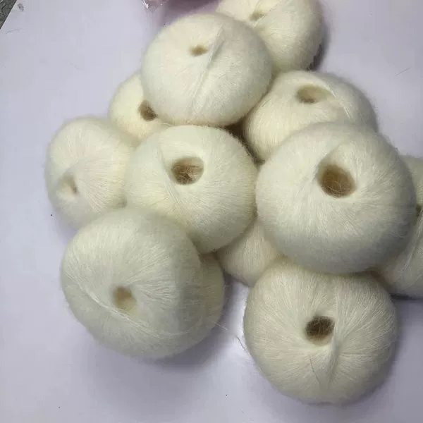 Белый