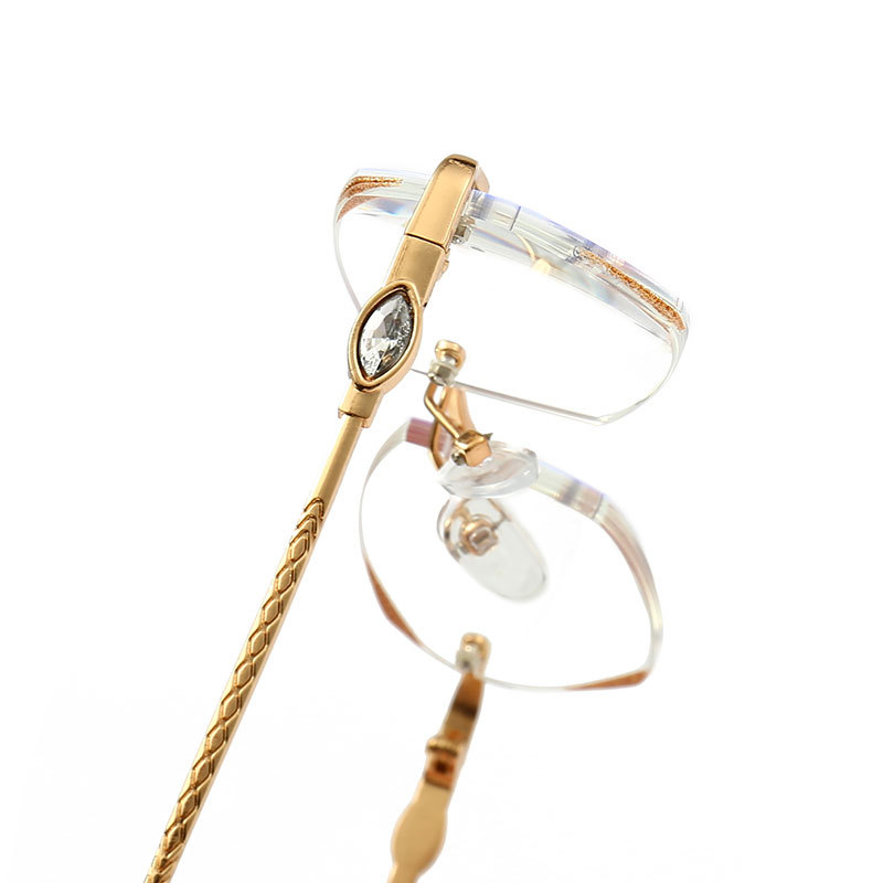 2024 Nuevo TikTok popular gafas de lectura de moda al por mayor gafas de lectura de las mujeres sin marco de corte de ladrillo frontera azul gafas de luz