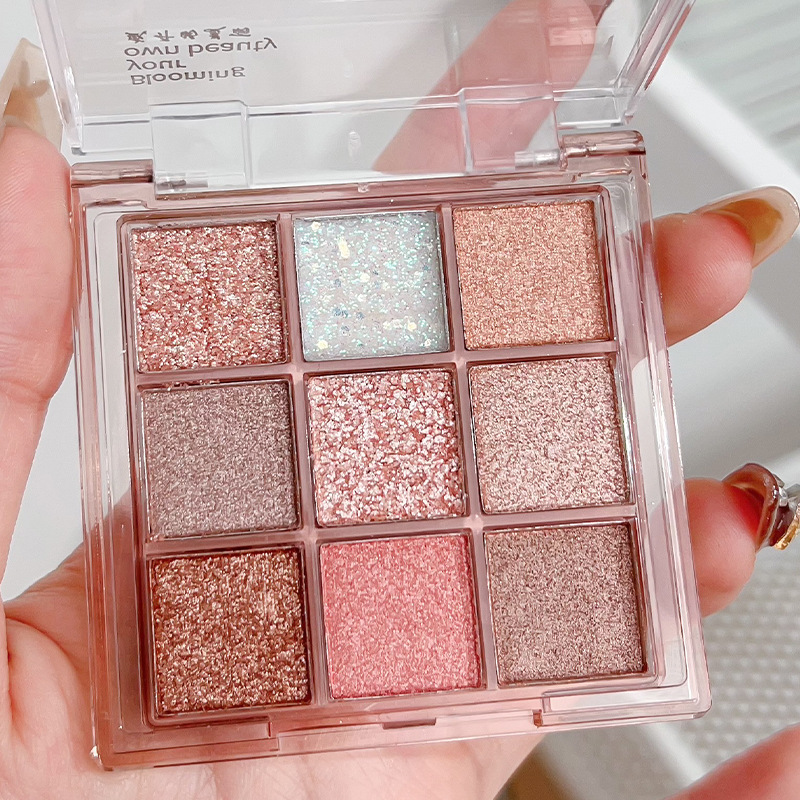 Nine-Color Milk Tea Crushed Ice Eyeshadow Palette with Pearlescent Color, Matte Shimmer, Nine-Grid Highlighter, Blush in Nude Tones, Affordable Price