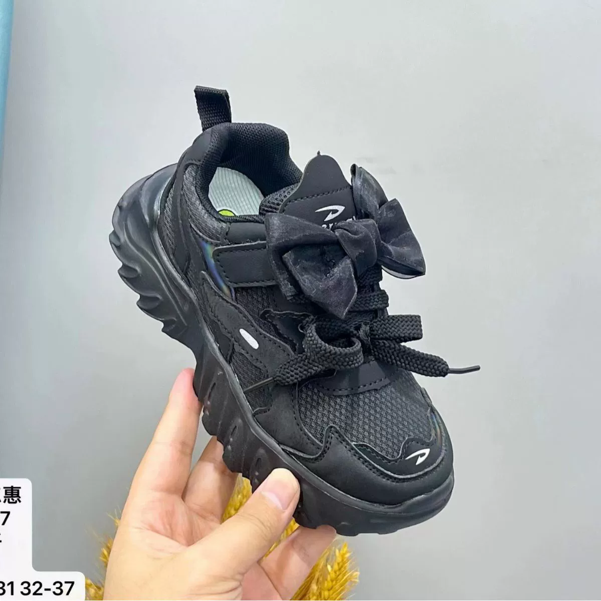Модели осени 2023 года Новые Delhui Campus Girls Exclusive Leather Dad Shoes Оптовая продажа для студентов 3807