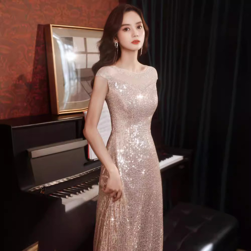 Small Evening Dress Women's Summer Banquet Elegant High-end Light Luxury Niche French High-set Bridesmaid Host dress Summer