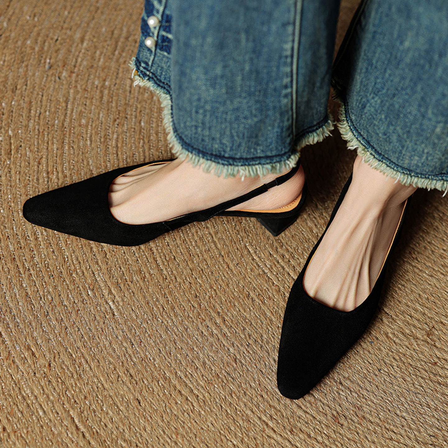 Sandal cao gót nữ hở mũi gót thô 4 cm, phong cách Hàn Quốc, đi làm — đen