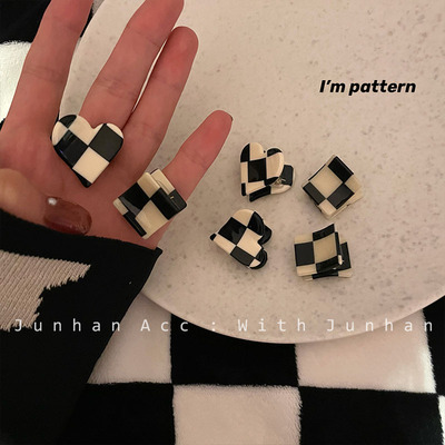 韩国INS气质仙气黑白棋盘格盘发马尾小抓夹造型气质发夹发饰少女|ru