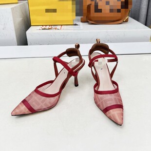 2026���ĕr��Ůʿƴɫ�W��F���Ըм��^�\������߸�Ьheels