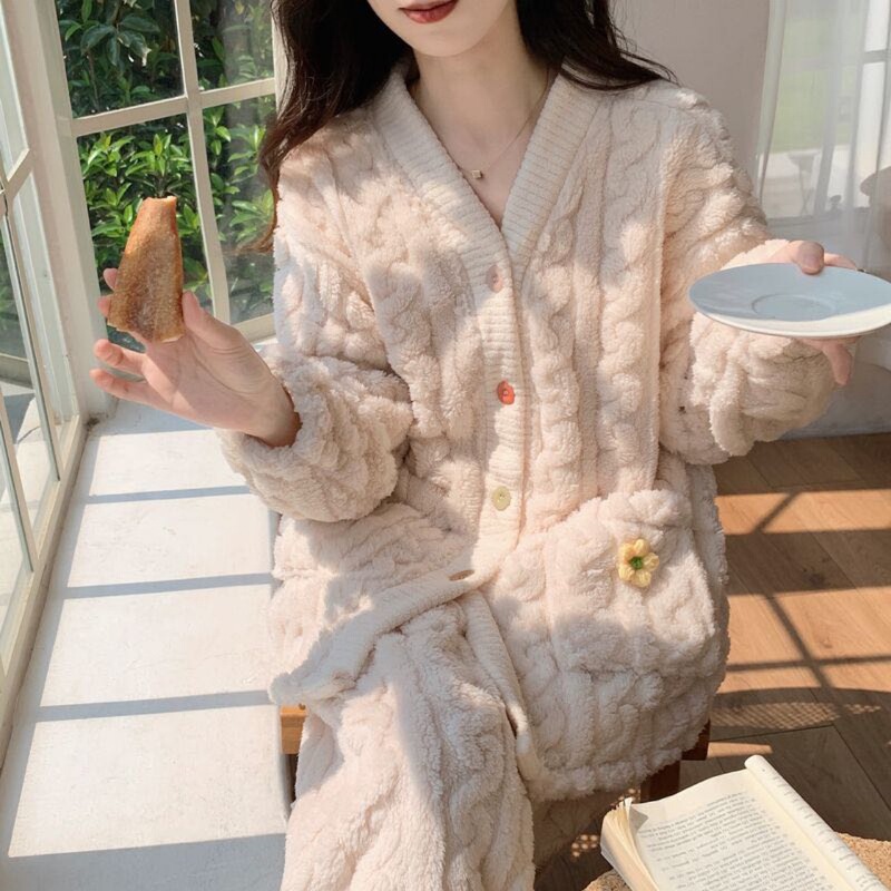 开衫v领睡衣女秋冬加厚加绒甜蜜蜜小花朵家居服珊瑚绒睡衣套装|undefined