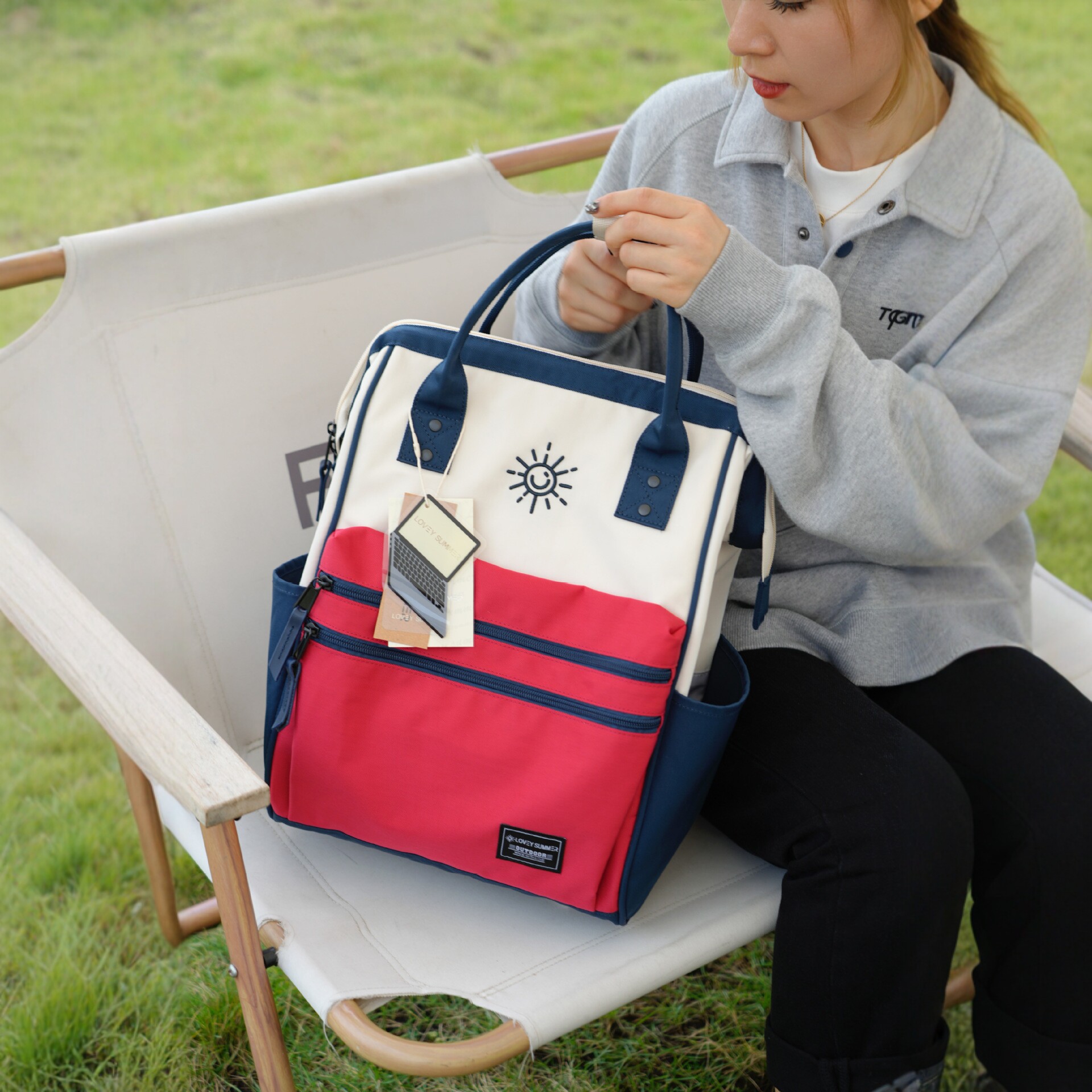 日本乐天尼龙双肩包学生书包旅行背包大容量离家出走包时尚妈咪包