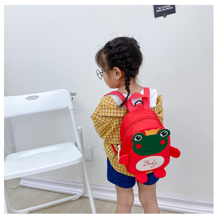 Kindergarten schoolbag for children, boys and girls, 1-3-5 years old, anti-wandering rope, cute frog, double-shoulder baby small backpack undefined