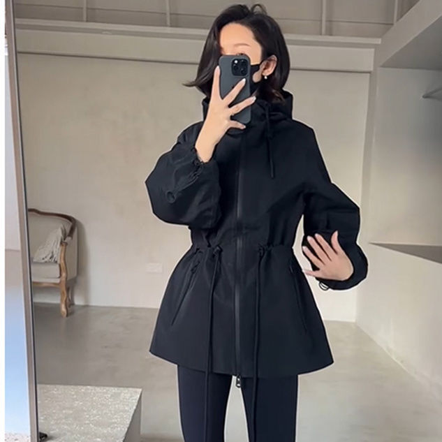 欧洲站2025春秋新款韩版收腰显瘦连帽冲锋衣外套女百搭休闲上衣|undefined
