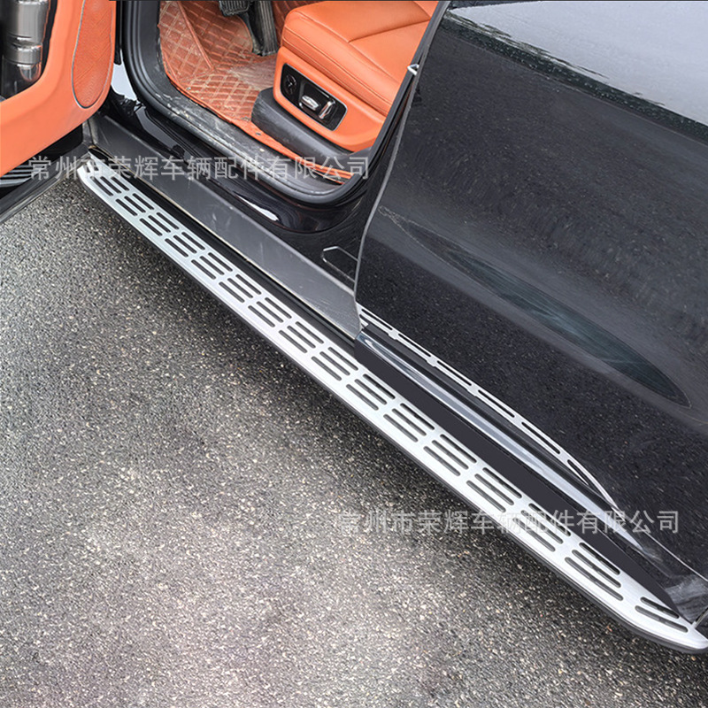 Suitable for BAIC BJ30 side steps, car exterior entry footboards, anti-collision and wear-resistant body protection accessories