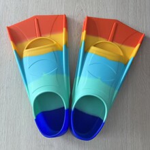 ��ͯ���z�_�븡����Ӿ���z��Ь��ɫ��ˮӖ���b���ˮ�̾�