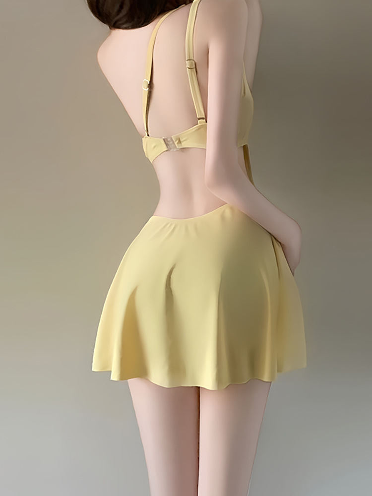 New Arrival Hot-selling Luxury Sexy One-Piece Swimsuit for Women: Perfect for Small Busts, Tummy-Smoothing Design, and a Slimming Effect—Ideal for Resort Getaways