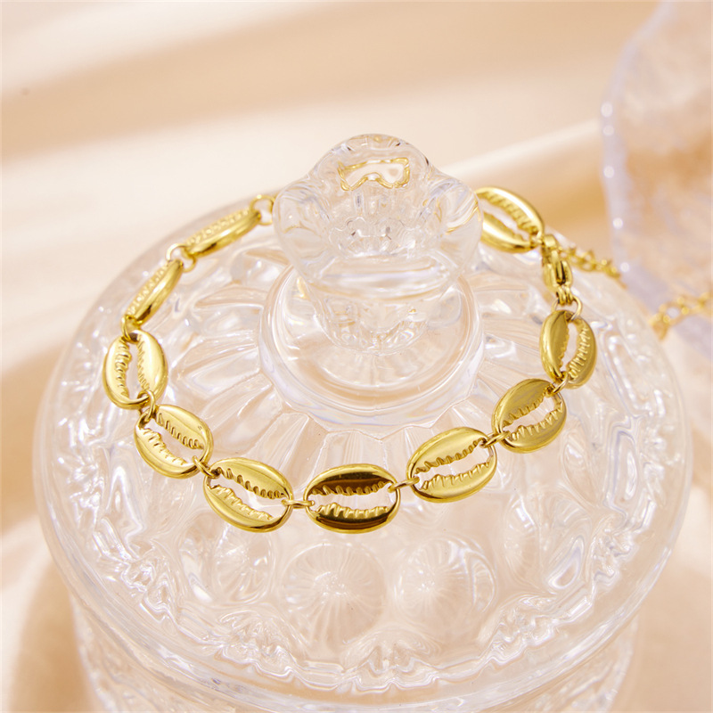 Stainless Steel 18K Gold Plated Simple Style Shell Bracelets display picture 1