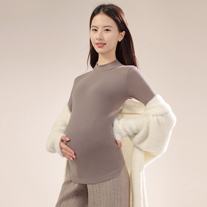 新しい春と秋の妊婦服の軽やかな保温下着の高弾半高襟の妊婦の家庭服の妊娠期間の外は底のシャツを着ます。|undefined