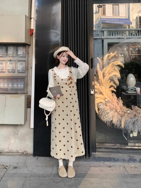 复古减龄波点刺绣毛呢背心连衣裙女装秋季2025新款宽松中长款裙子|undefined