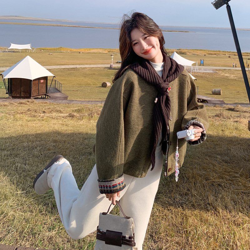 Real Shot of Retro Splicing Loose Slim Woolen Outwear 2025 Autumn and Winter Fashionable Shawl Small Woolen Outwear