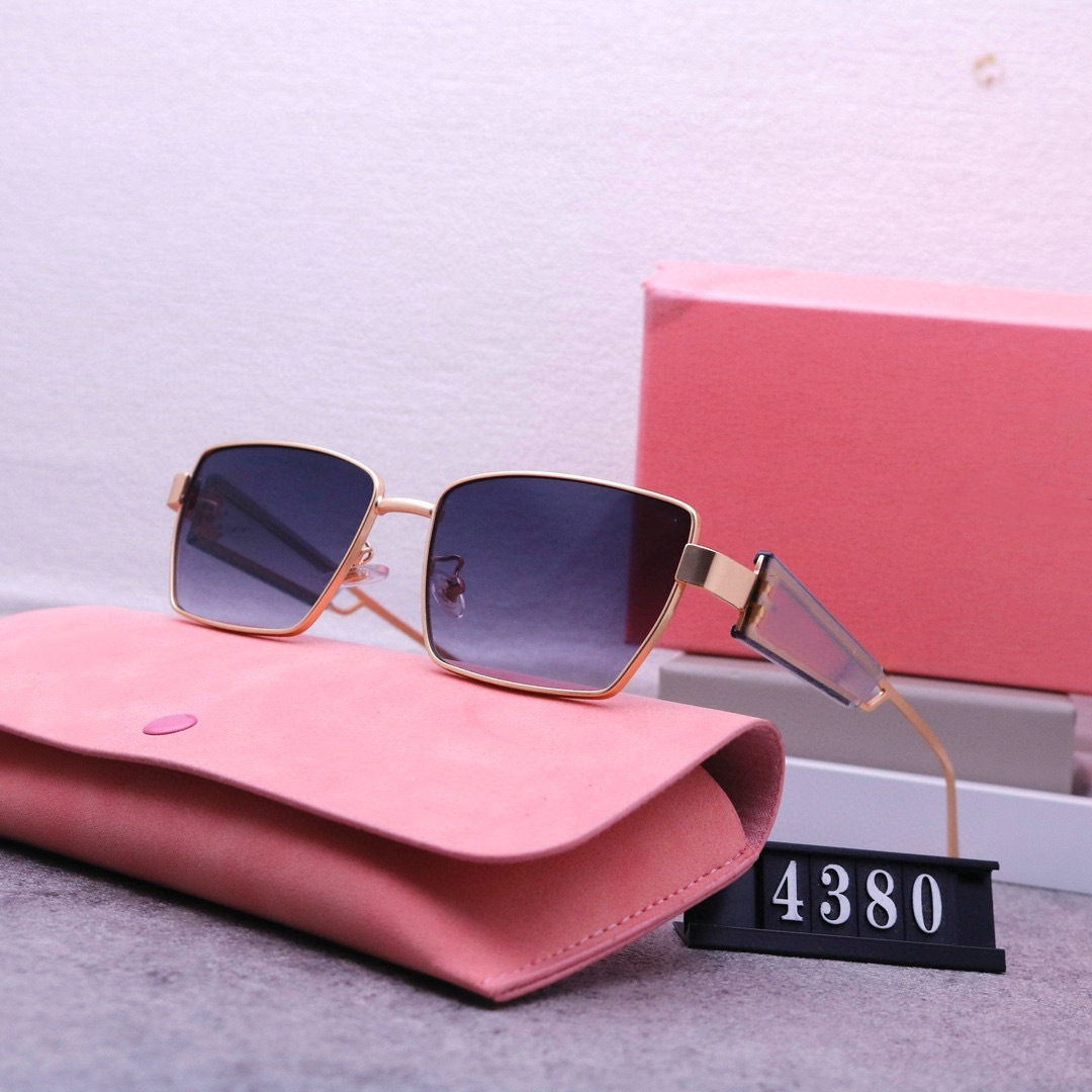 Neue 2024 Box Modische trendige Männer Frauen zeigen weiße und dünne Sonnenbrillen mit Advanced Sense_voghion.com