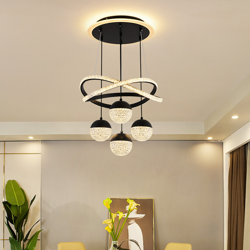 Comedor escalera de comercio electrónico apartamento lámpara de ropa candelabrera bar moderno comedor tienda de ropa LED suministro simple sala de estar