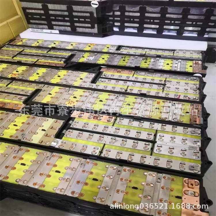 附近回收废旧磷酸铁锂电池 软包聚合物锂电池 汽车底盘模组电池