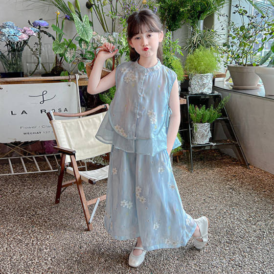 Girls' suit 2024 Summer New Embroidered Sleeveless Top Wide Leg Pants New Chinese National Style Hanfu Two-piece Set