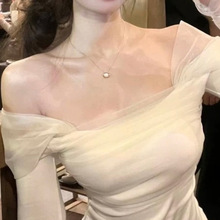 ���������U���ԸоW��ƴ���L��һ�ּ�T��Ů�ﶬ�����@�ݰٴ�����