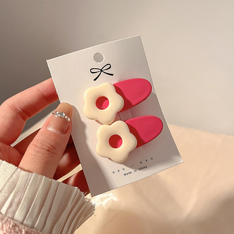 Flores rosadas pinzas de cabello 2025 nueva dulce frente lateral de la mujer frange pinzas de cabello rotas lindas pinzas de boca de pato sin marcas