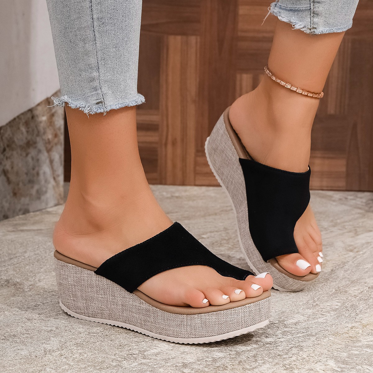 Damenschuhe Große Keilabsatz-Sandalen mit Zehenplattform und dicker Sohle, modische Schuhe_voghion.com