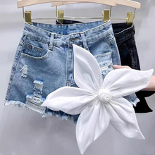 夏季女装立体花朵设计感牛仔裤个性毛边撕破牛仔短裤性感辣妹热裤