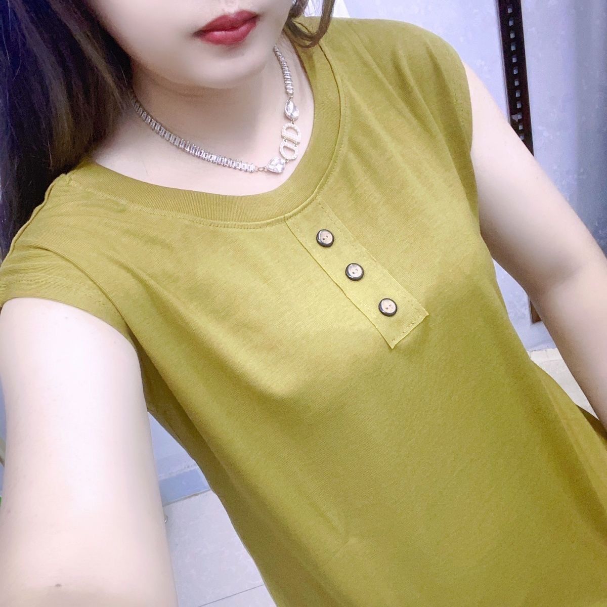 妈妈装中老年减龄纯色百搭无袖t恤女宽松显瘦圆领打底衫胖MM短款