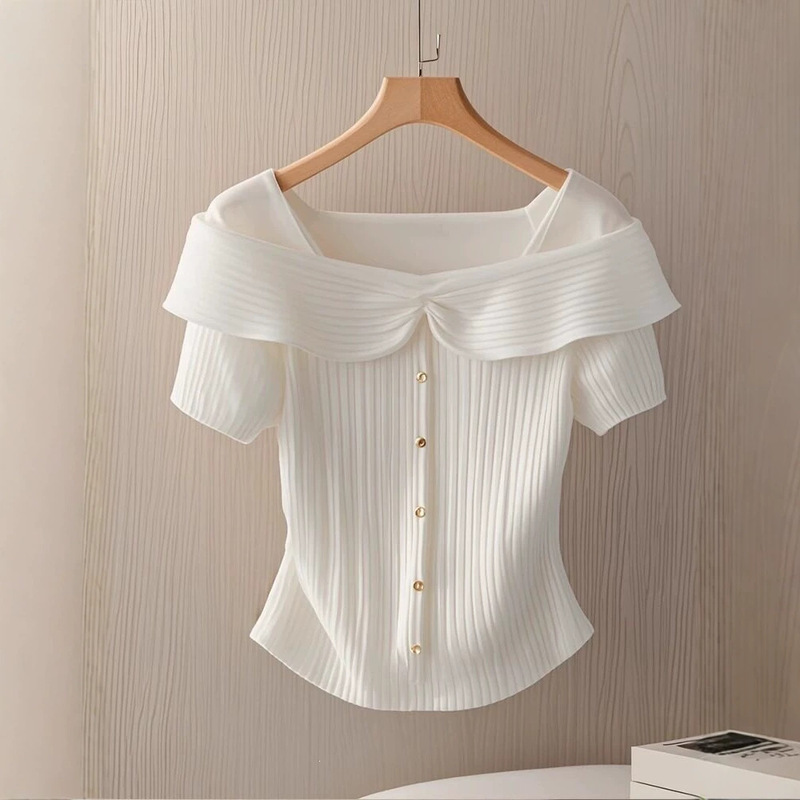 High-End Items on Clearance! Summer Luxury French-Style Niche Short-Sleeve Knit Top for Women High-End Items on Clearance! Summer Luxury French-Style Niche Short-Sleeve Knit Top for Women