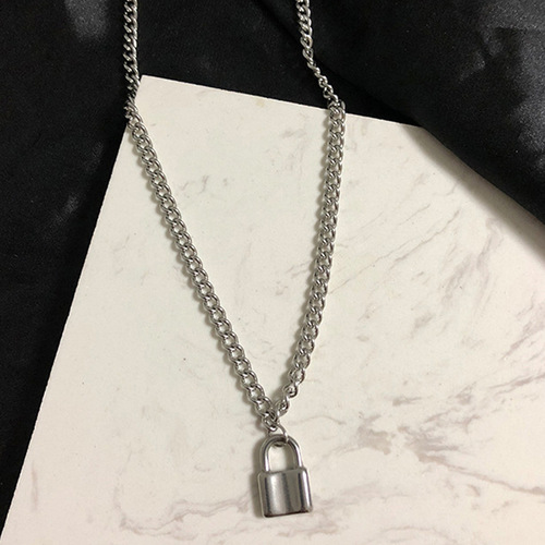 Japanese and Korean Popular Accessory, Hip-Hop Harajuku Style, Japanese Cross Pendant Necklace, Unique Minimalist Long Necklace