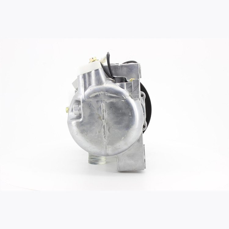 Automotive air conditioning compressor for Nissan (Avenir)