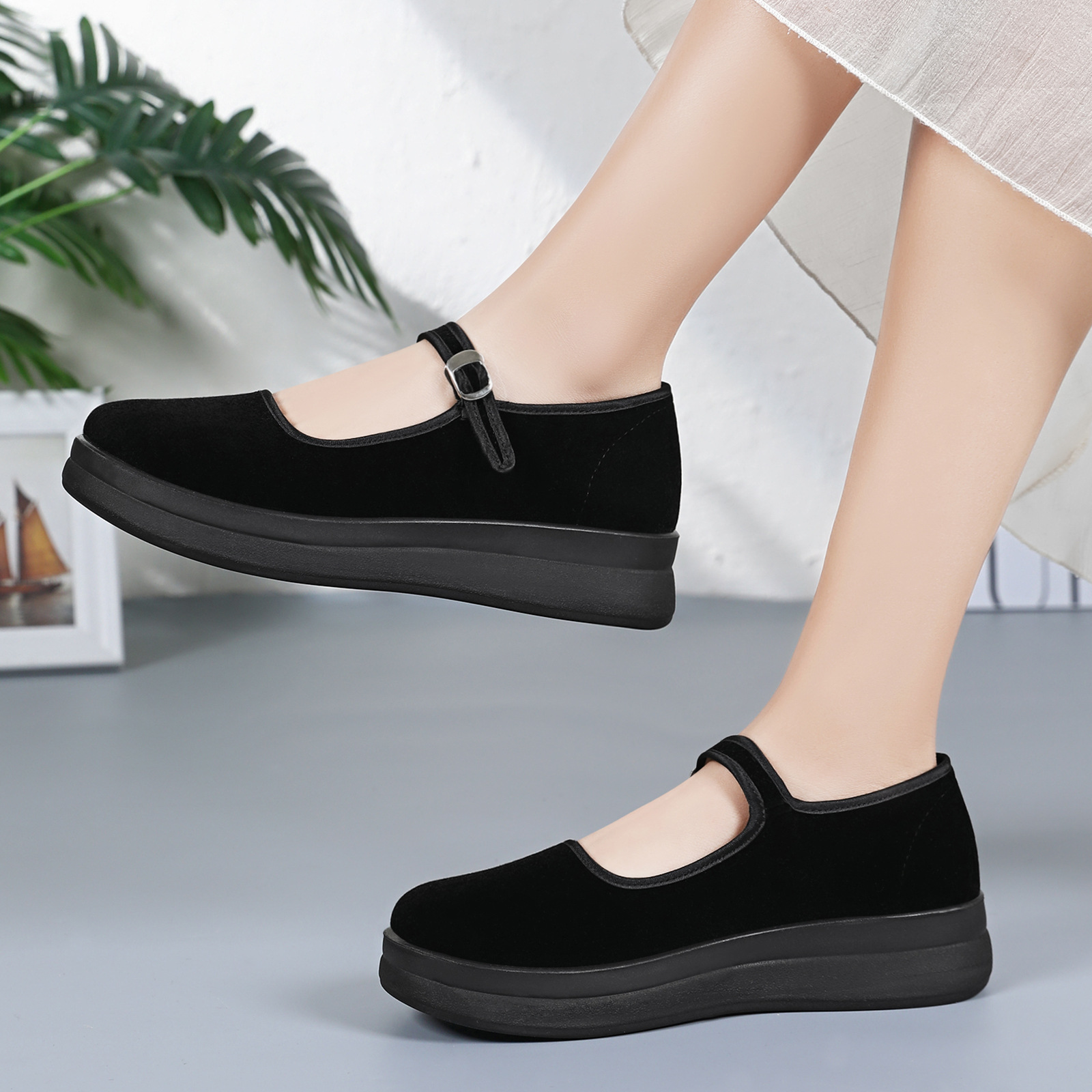 Zapatos de tela viejos de Beijing zapatos de mujer de poliuretano con suela suave zapatos de trabajo ligeros negros cómodos zapatos simples transpirables image 5