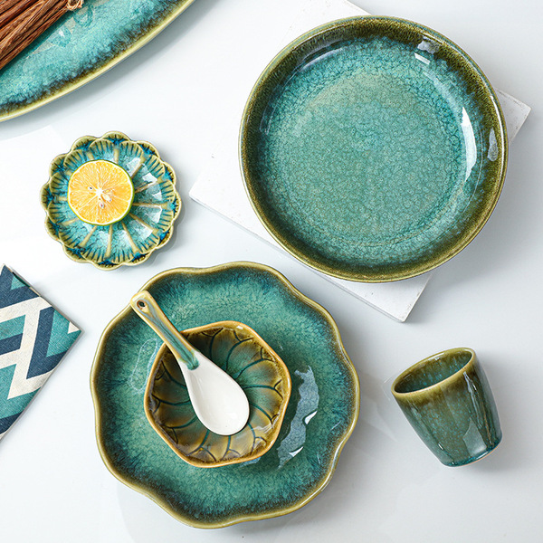 Creative ceramic Japanese dinner plate