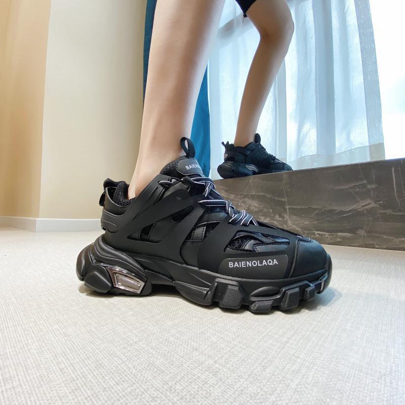 2025春夏のヨーロッパのファッション靴の厚い底のカラーのひものお父さんの靴の女性のinsのファッションの低い靴の運動靴|undefined