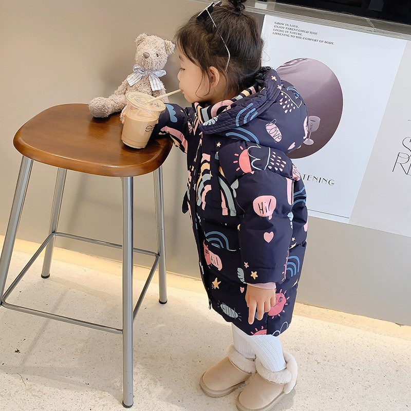 Ropa de algodón acolchado para niñas Otoño e Invierno Nuevo Bebé Ropa de pan para niños de moda chaqueta acolchada de algodón de longitud media abrigo de algodón acolchado de moda