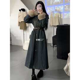 加厚连衣裙女秋冬长款感气质牛仔收腰显瘦百搭大衣棉服外套潮拼接