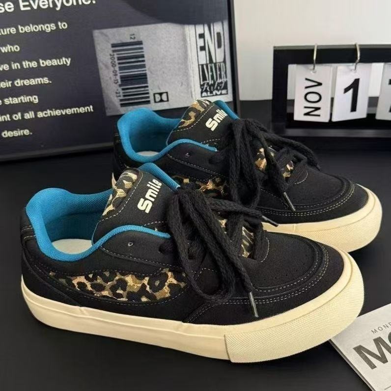 Xiaozhonghonggang primavera de 2026 nuevo skate retro universal zapatos deportivos casuales para estudiantes para hombres