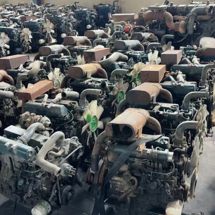 Kubota 688.588.988 harvesters V2403, V2203, V3800, and Yanmar 4TNV98 excavator engines