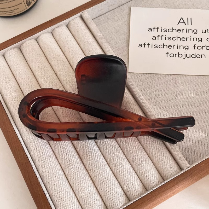 Gran pinza de pelo de alta calidad horquilla femenina ins Corea del Sur horquilla tocado de pelo de acrílico Placa de agarre de pelo clip de tiburón al por mayor