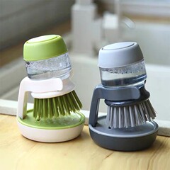 鍋の神器を塗って台所を洗って鍋をきれいにします。
