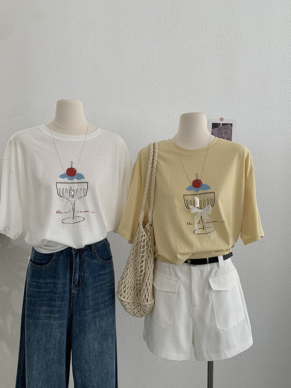 Omalai スノーフレークコットンレースリボンストラップケーキプリント Tシャツルーズラウンドネック半袖トップ女性用 4138|undefined
