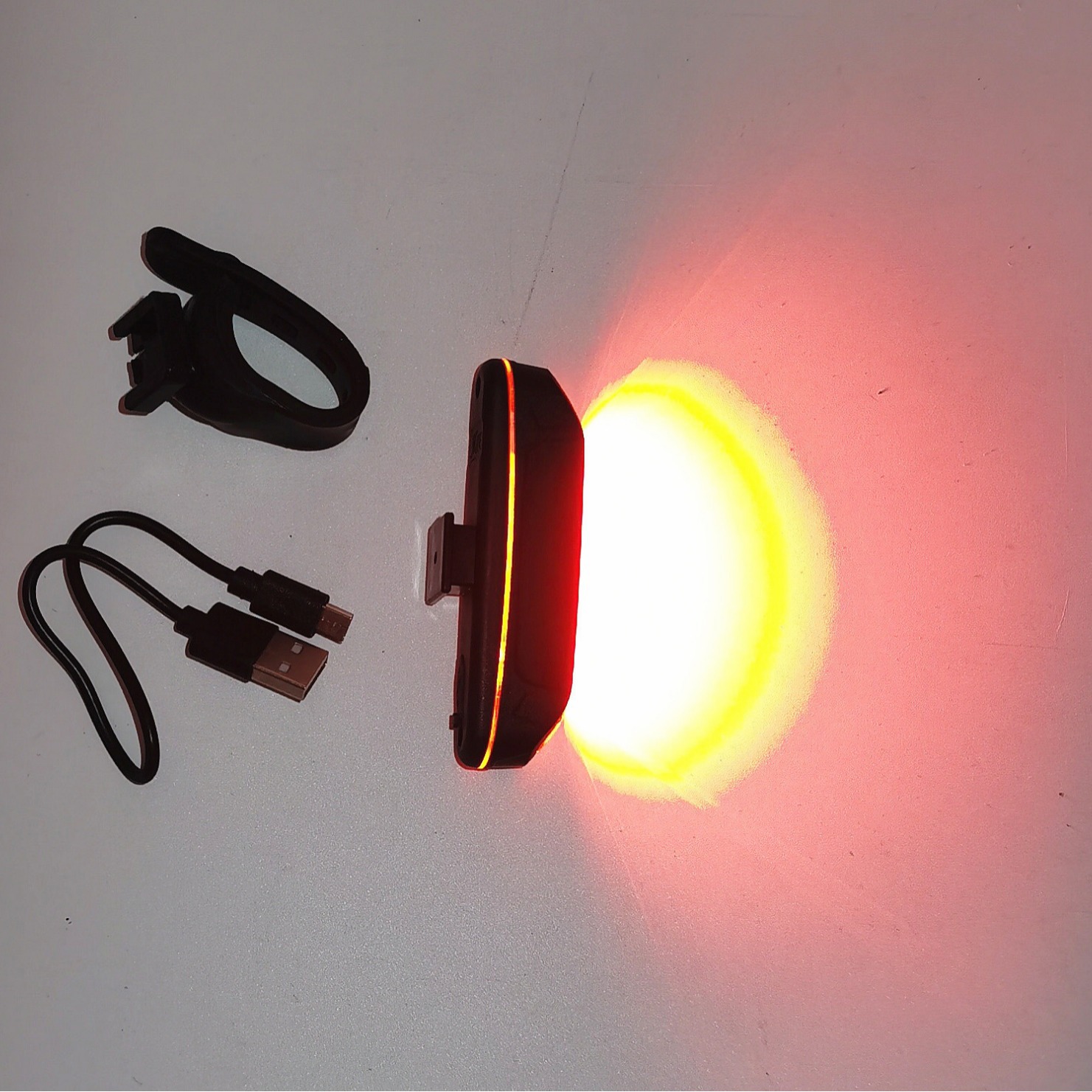 Bicicleta luz trasera USB recargable bicicleta de montaña al aire libre COB luz advertencia silla montar equipo