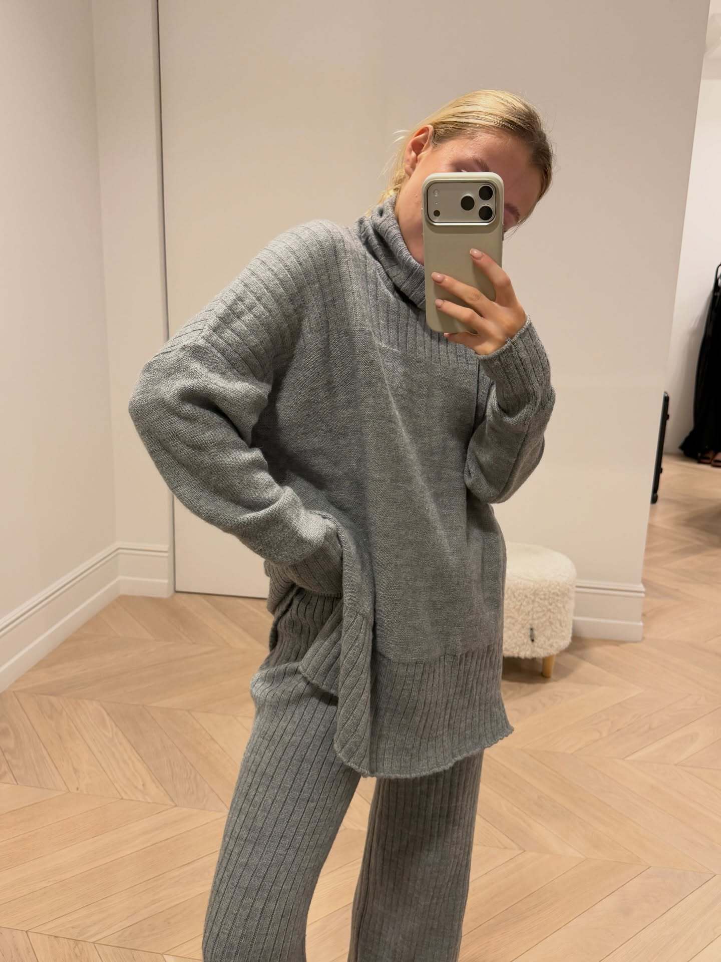 Demi-season solid set