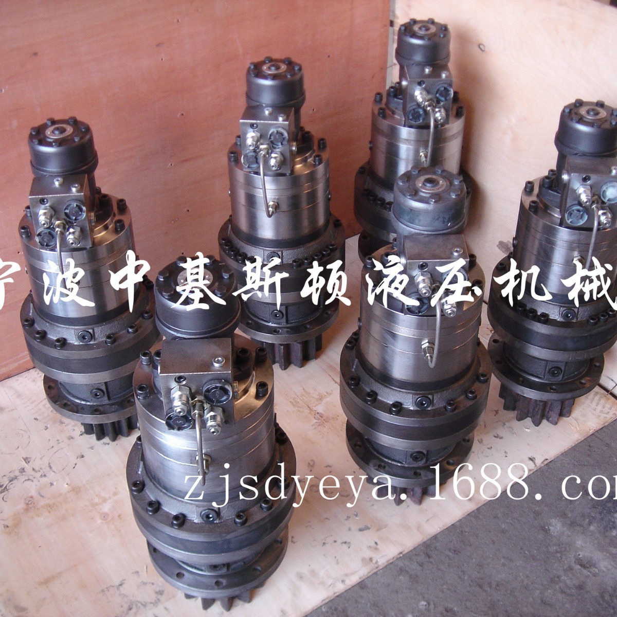 GFB回转减速机GFB80T3多级行星减速机6万多牛米低速大扭矩马达