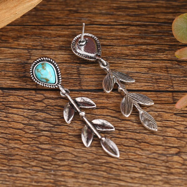 Creative long ethnic retro turquoise earrings drop-shaped